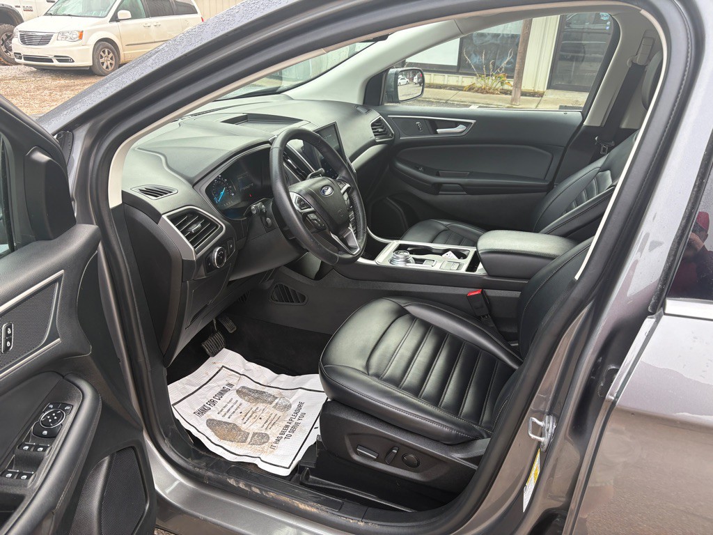2023 Ford Edge Image 7