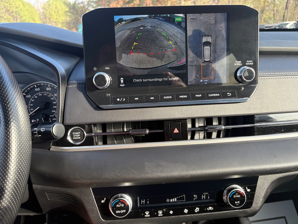 2024 Mitsubishi Outlander Image 11