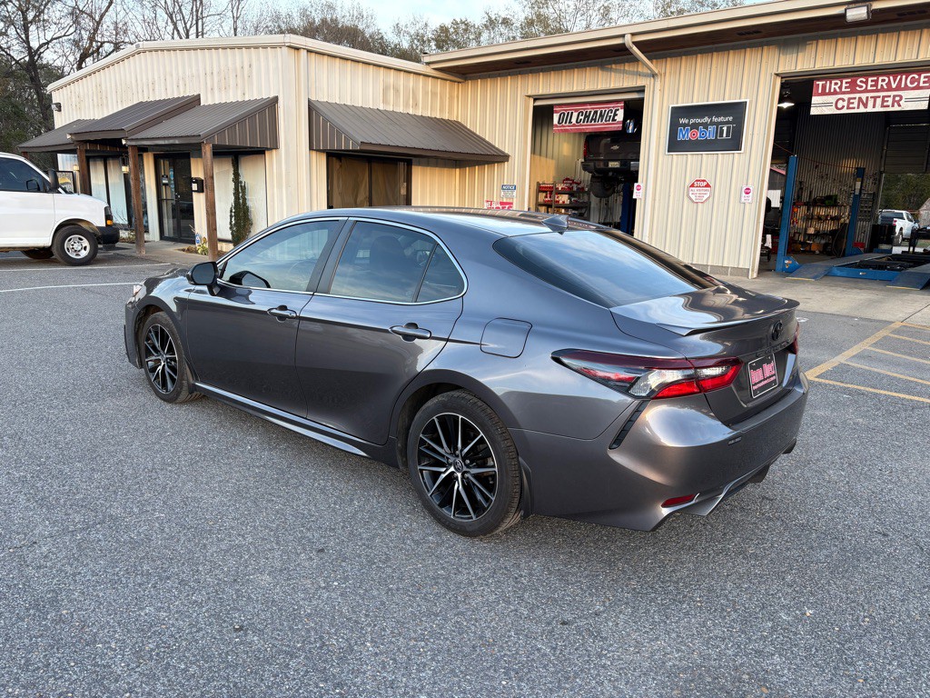 2024 Toyota Camry Image 3