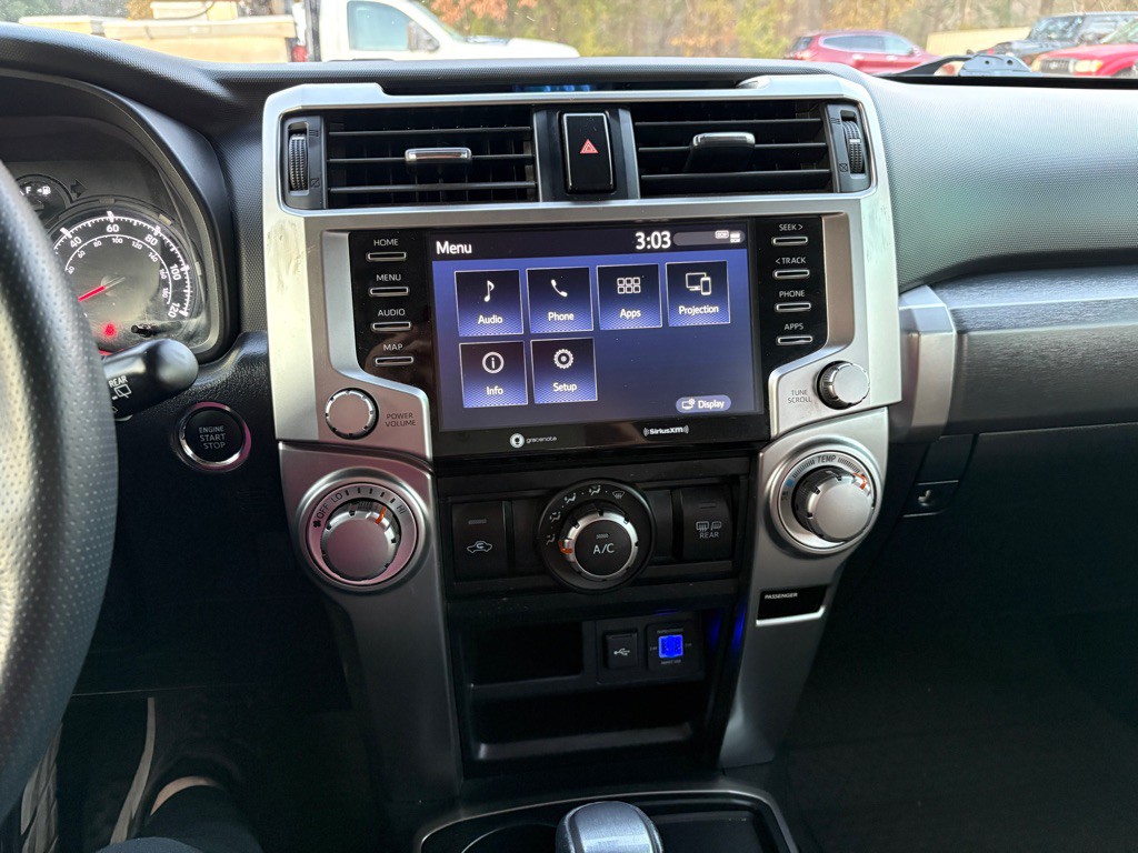 2023 Toyota 4Runner Image 11