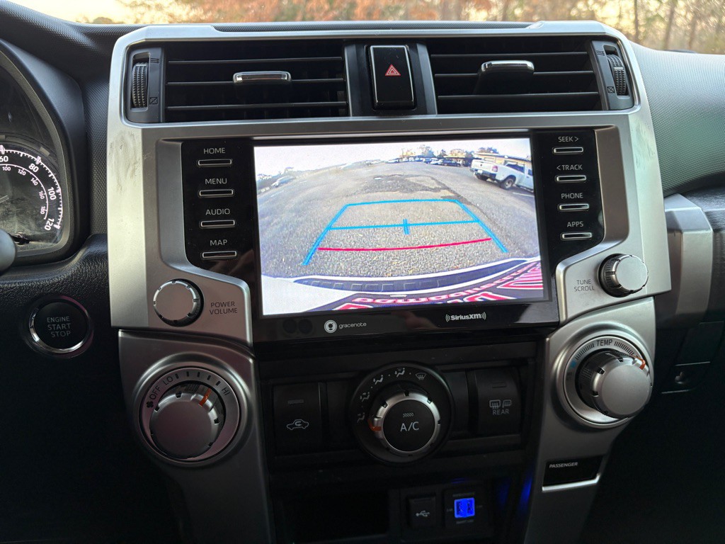 2023 Toyota 4Runner Image 12