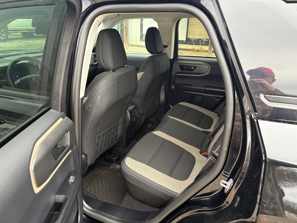 2025 Ford Bronco Image 4