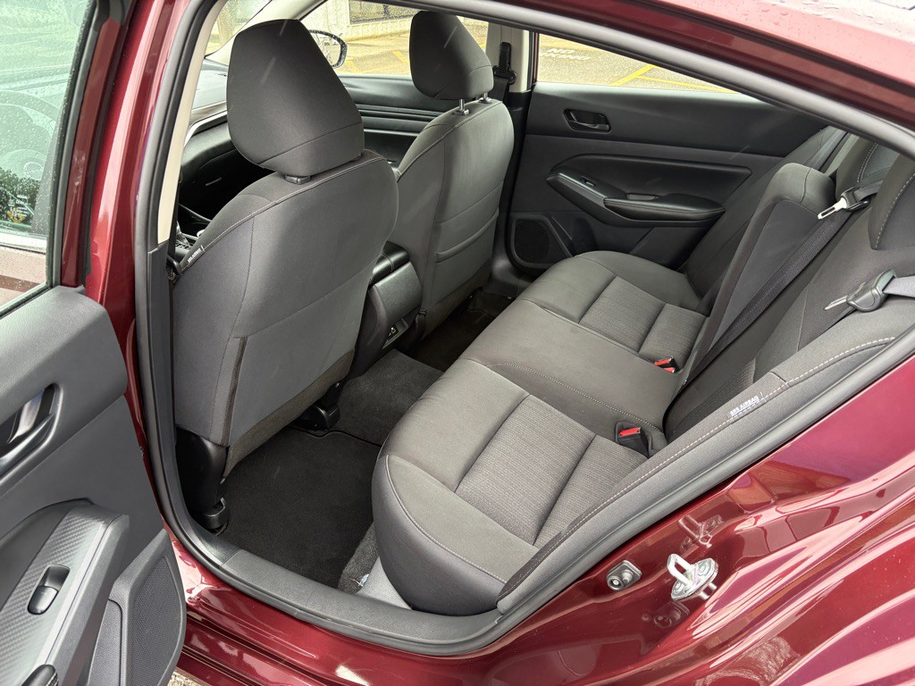 2024 Nissan Altima Image 4