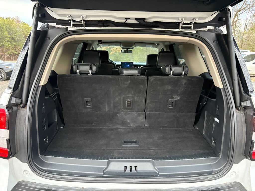 2024 Ford Expedition Image 4