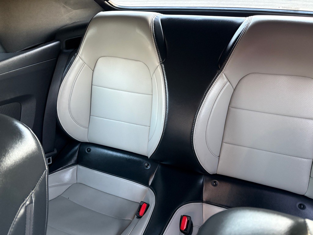 2024 Ford Mustang Image 4