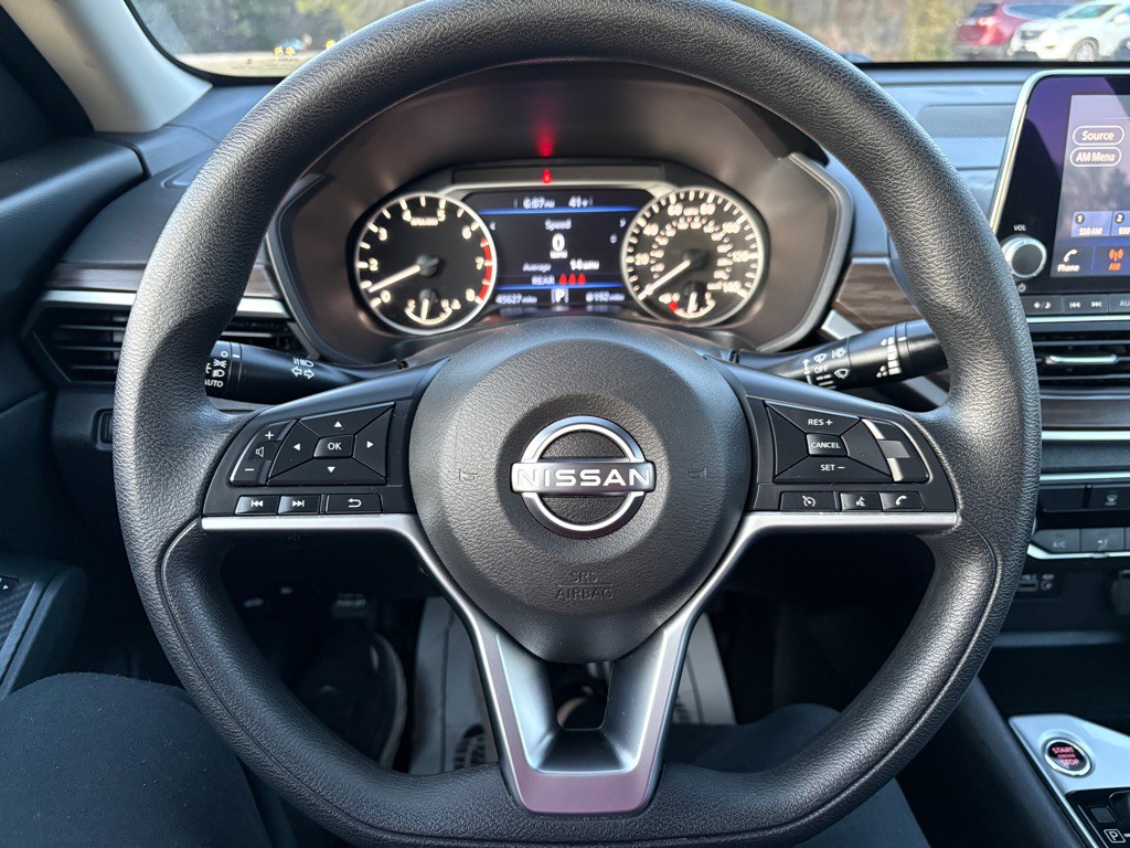 2024 Nissan Altima Image 6