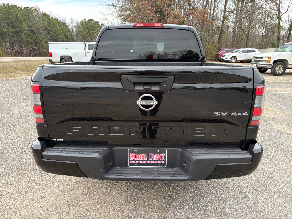 2023 Nissan Frontier Image 3