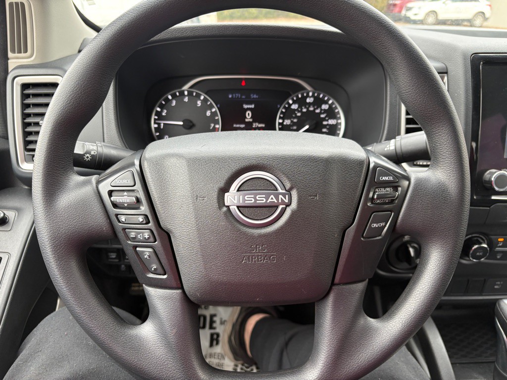 2023 Nissan Frontier Image 7