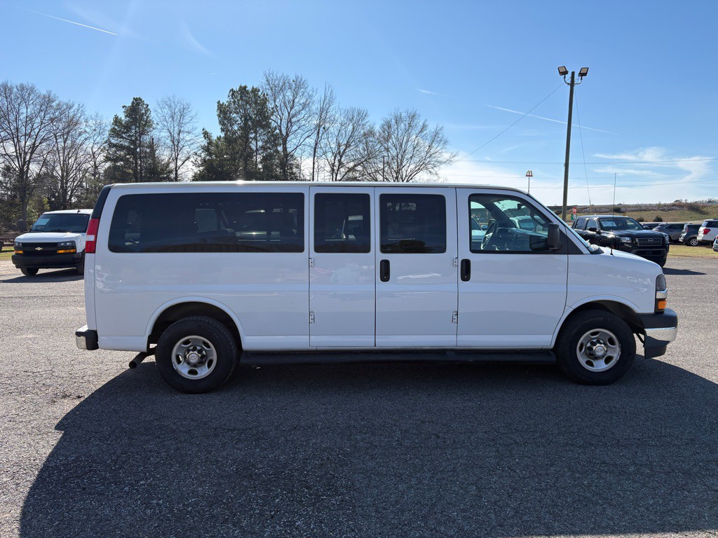2020 Chevrolet Express Image 2
