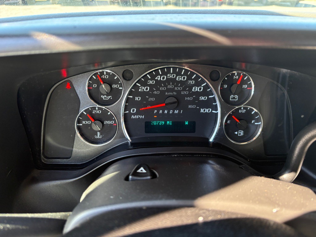 2020 Chevrolet Express Image 8