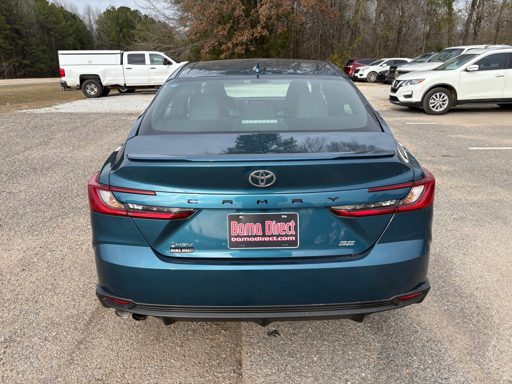 2025 Toyota Camry Image 3