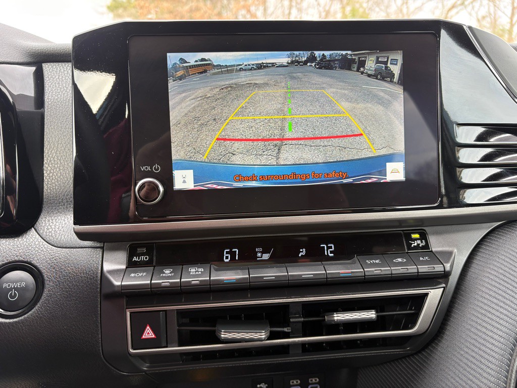 2025 Toyota Camry Image 10