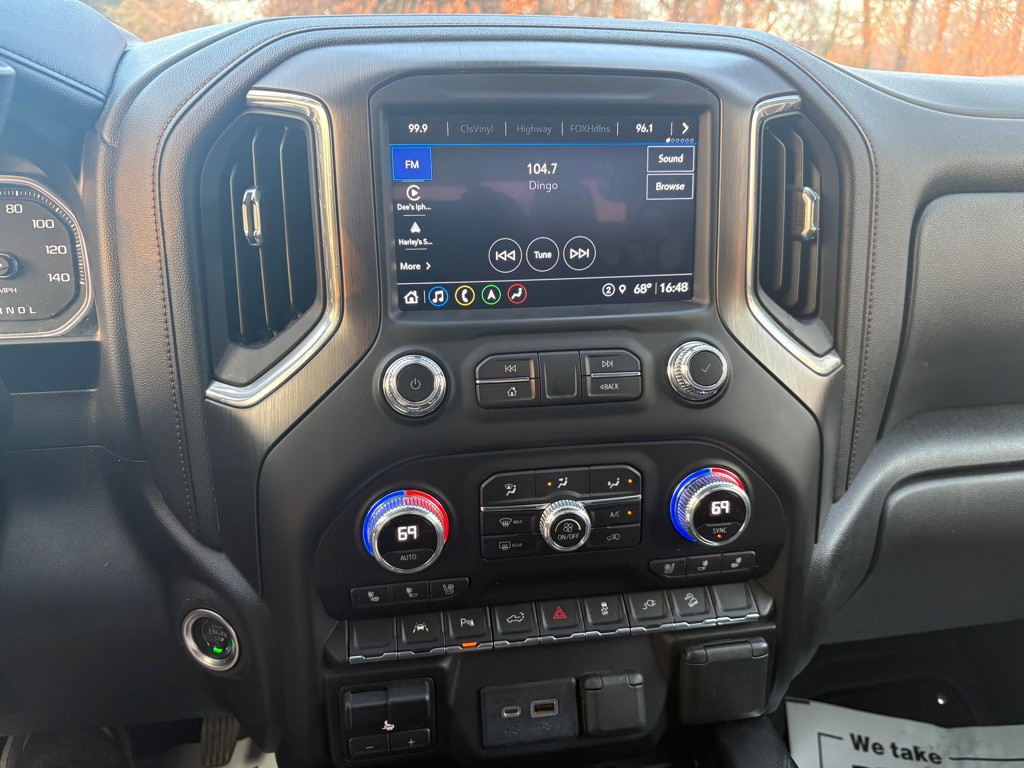 2022 GMC Sierra Image 10