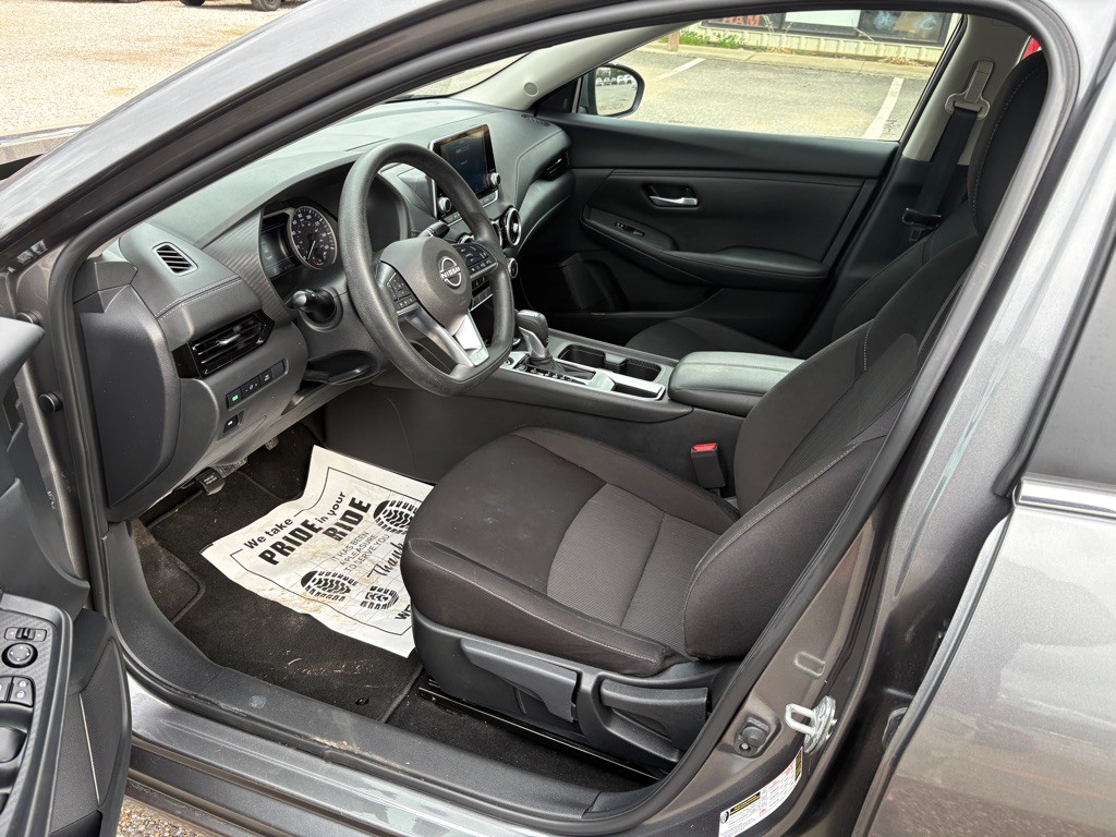 2025 Nissan Sentra Image 5