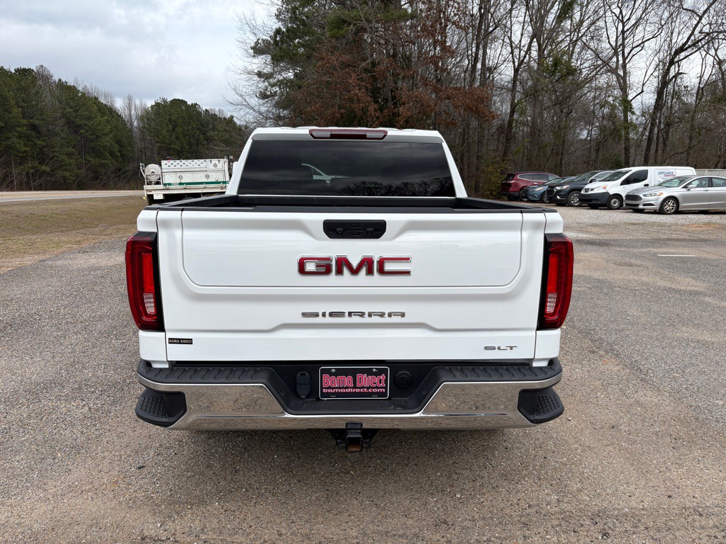 2024 GMC Sierra Image 3