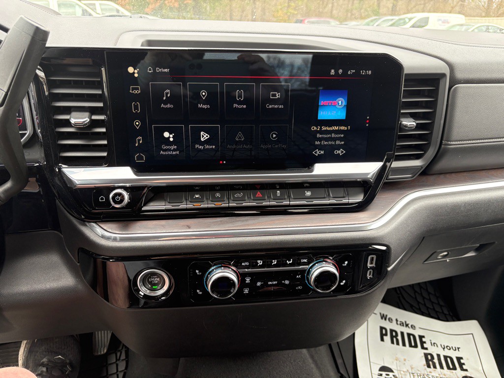 2024 GMC Sierra Image 9