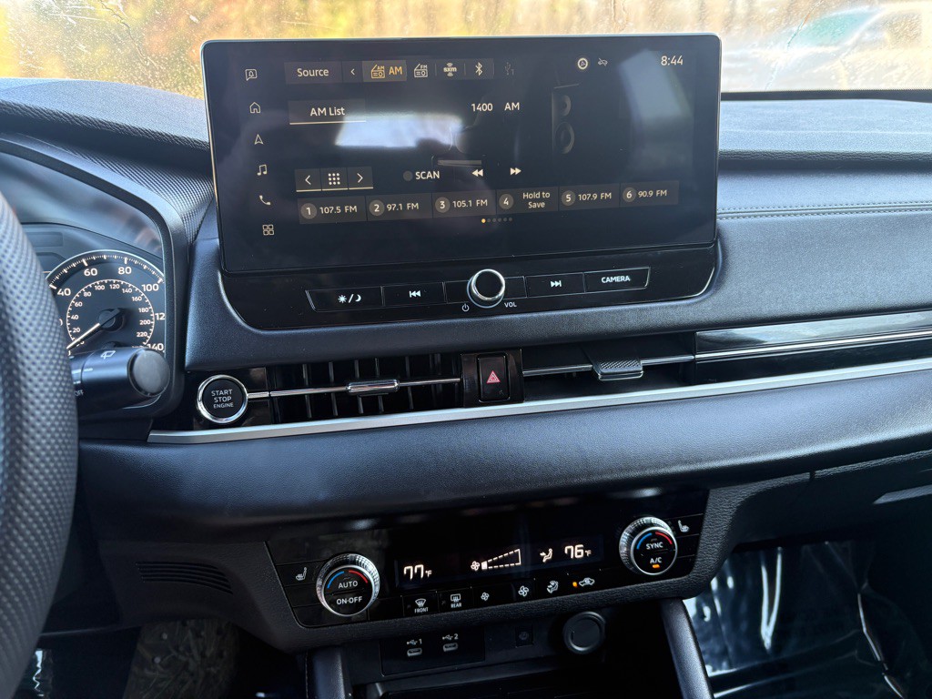 2025 Mitsubishi Outlander Image 10