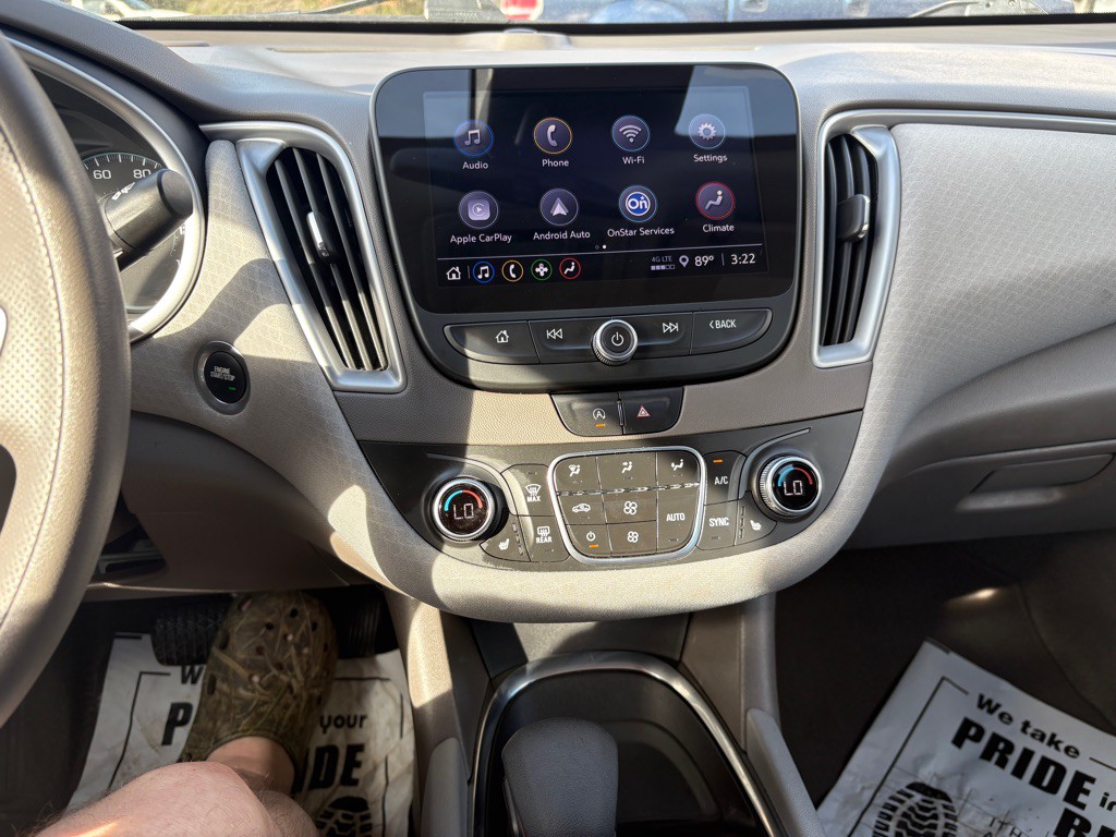 2025 Chevrolet Malibu Image 8