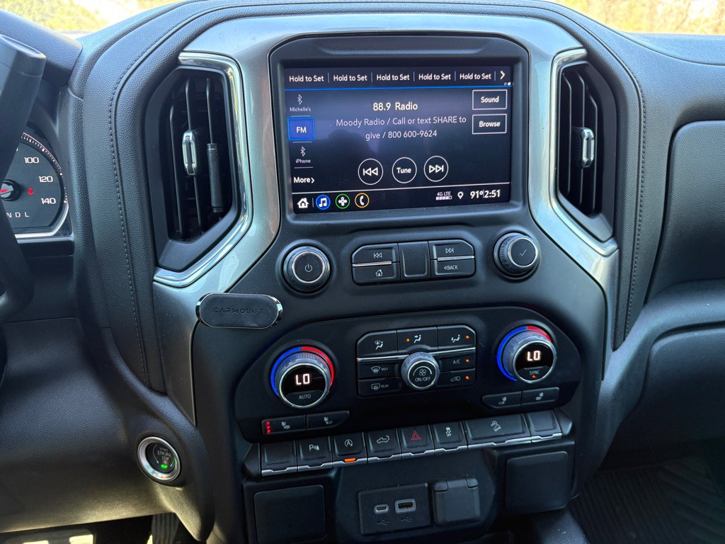 2022 Chevrolet Silverado 1500 Image 10