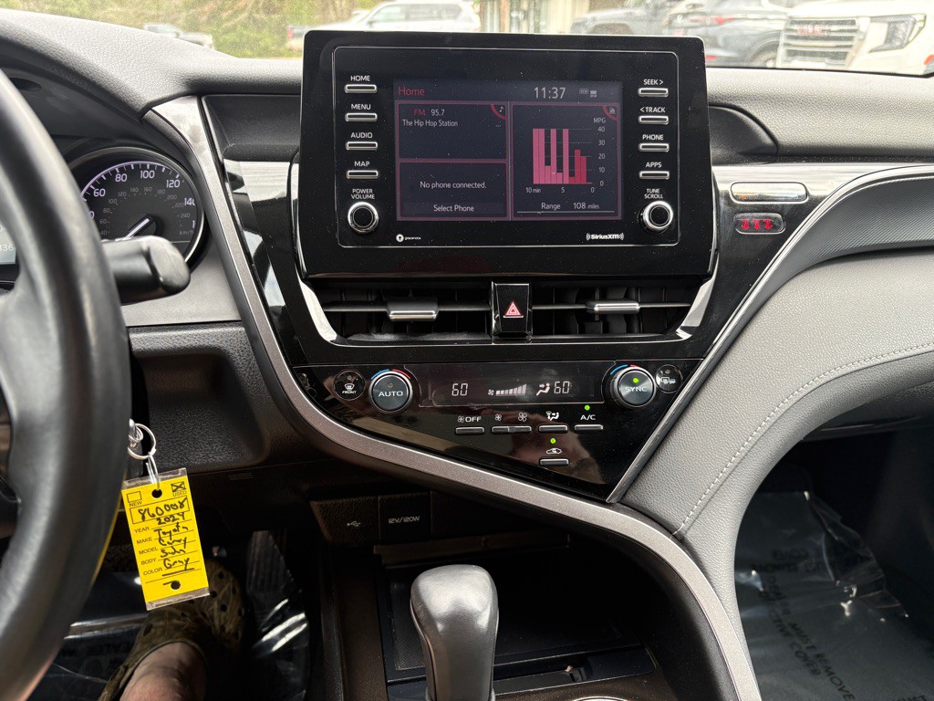 2024 Toyota Camry Image 8