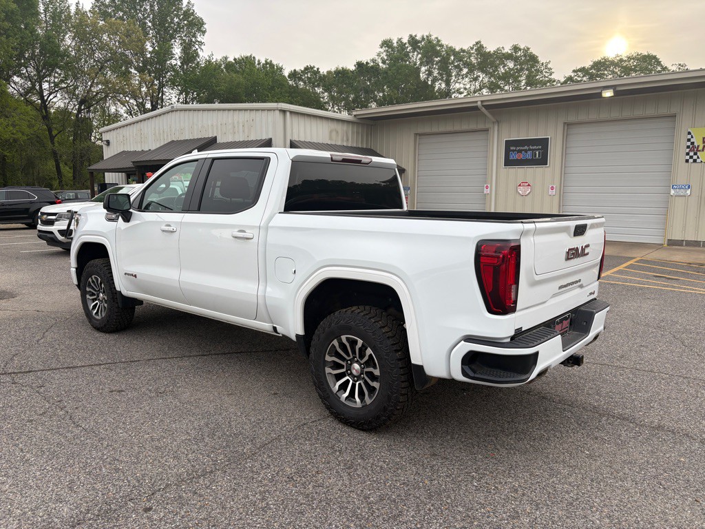 2021 GMC Sierra Image 4
