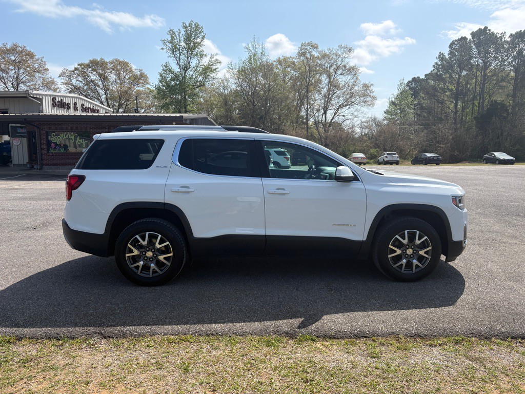 2020 GMC Acadia Image 2