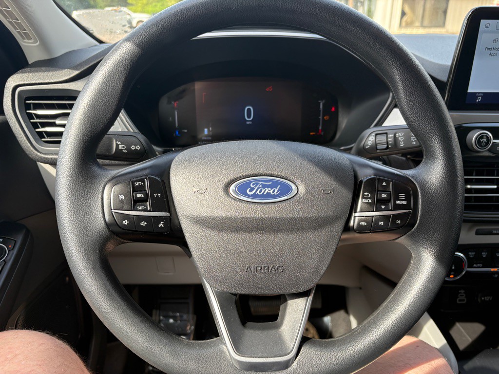 2025 Ford Escape Image 6