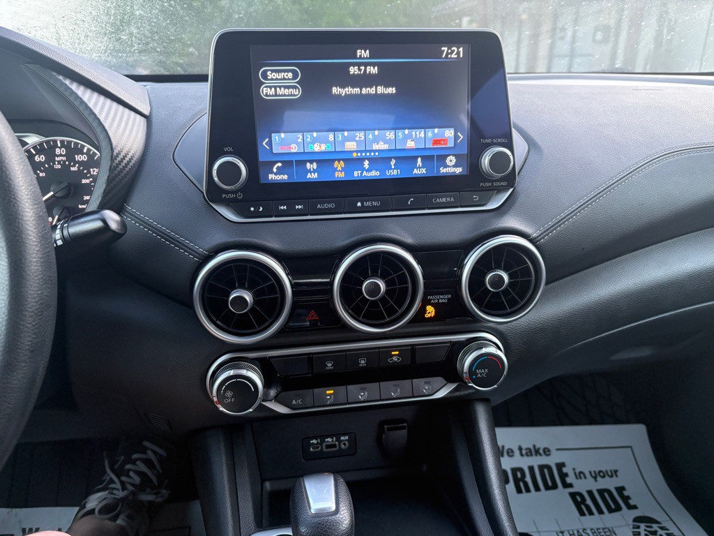 2023 Nissan Sentra Image 8