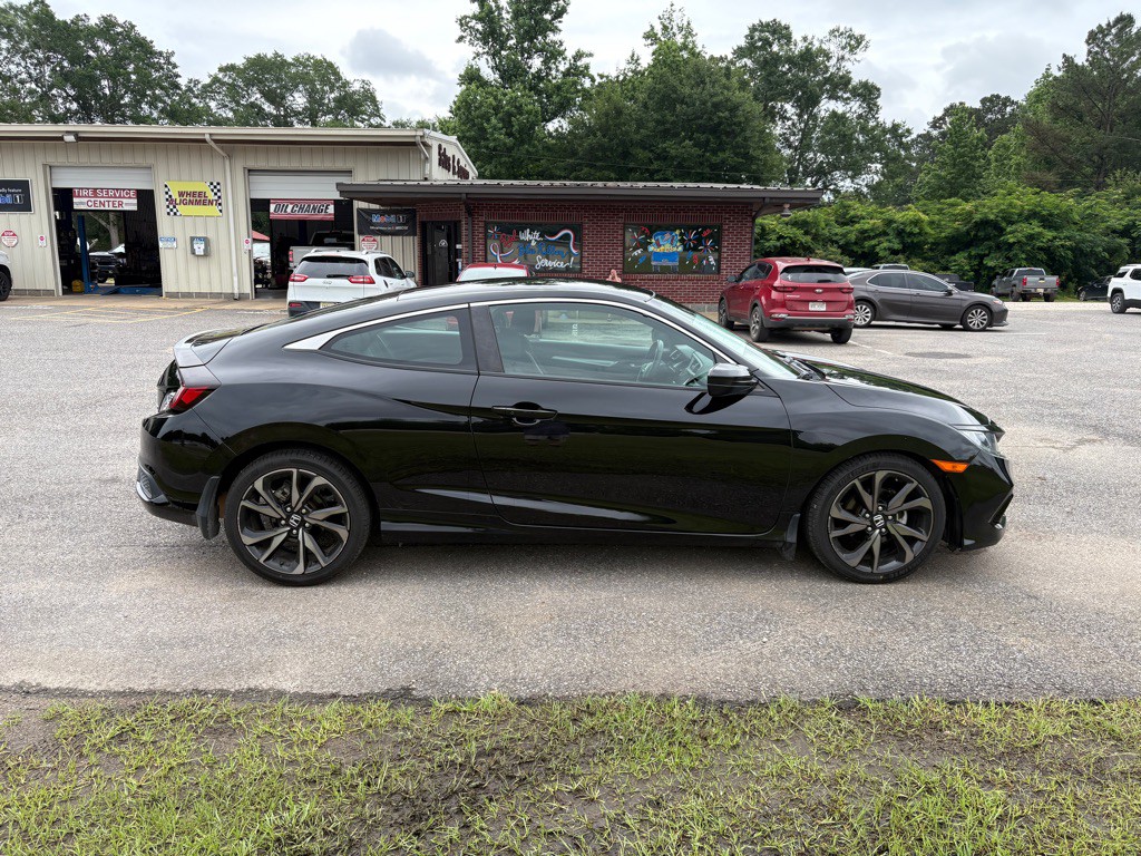 2019 Honda Civic Image 2