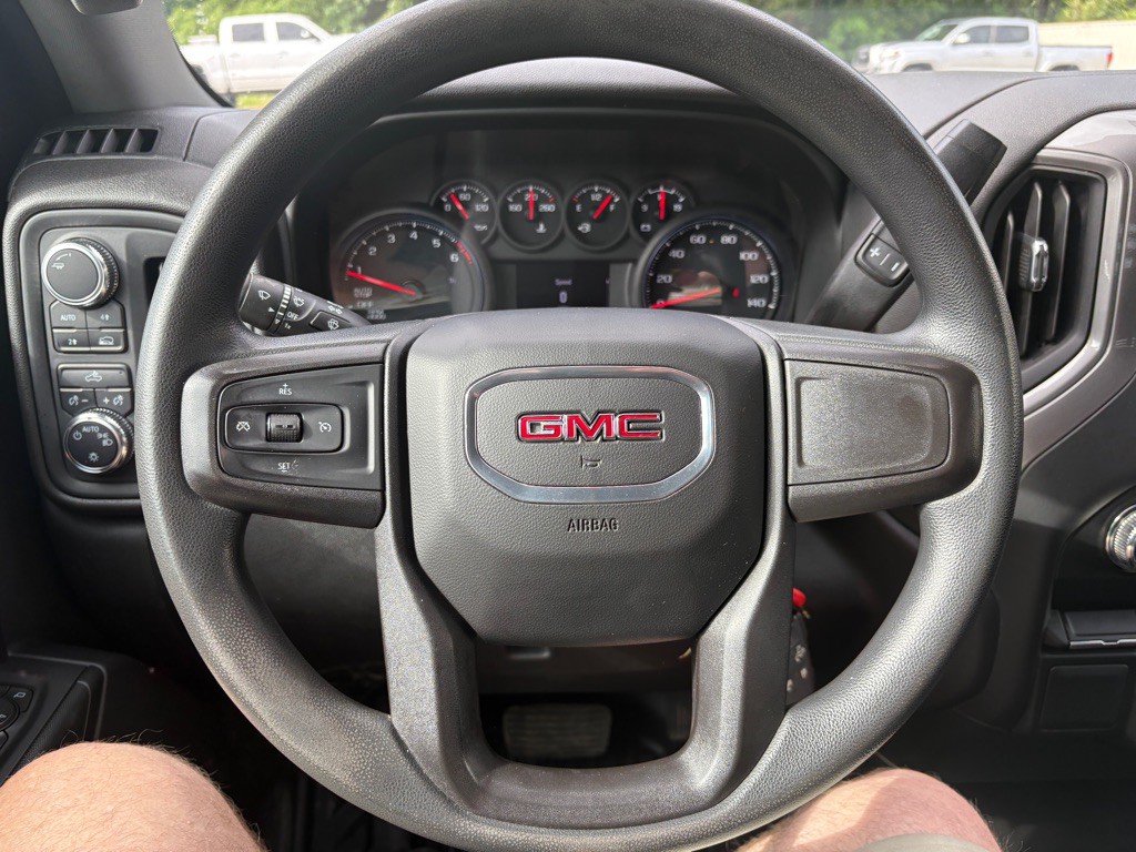 2022 GMC Sierra Image 8