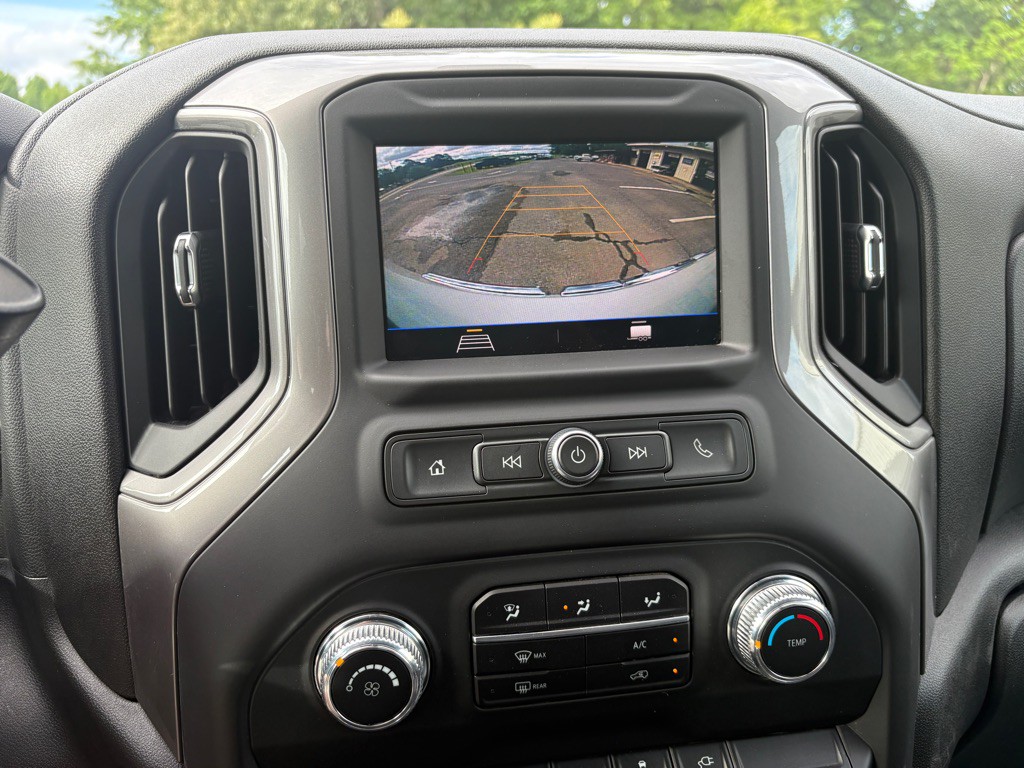 2022 GMC Sierra Image 11