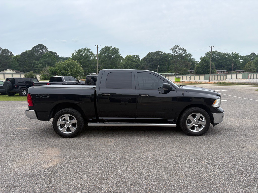 2016 RAM 1500 Image 2