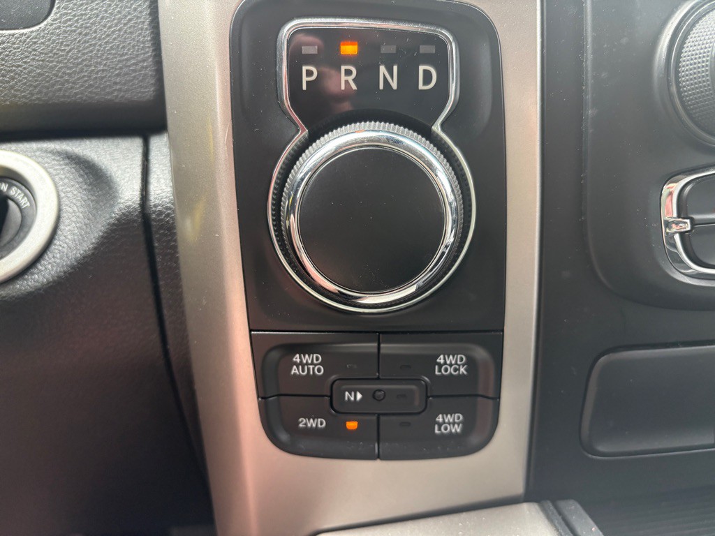 2016 RAM 1500 Image 9