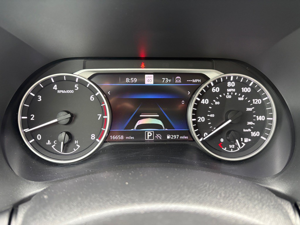 2025 Nissan Sentra Image 7