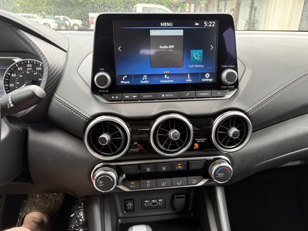 2025 Nissan Sentra Image 8