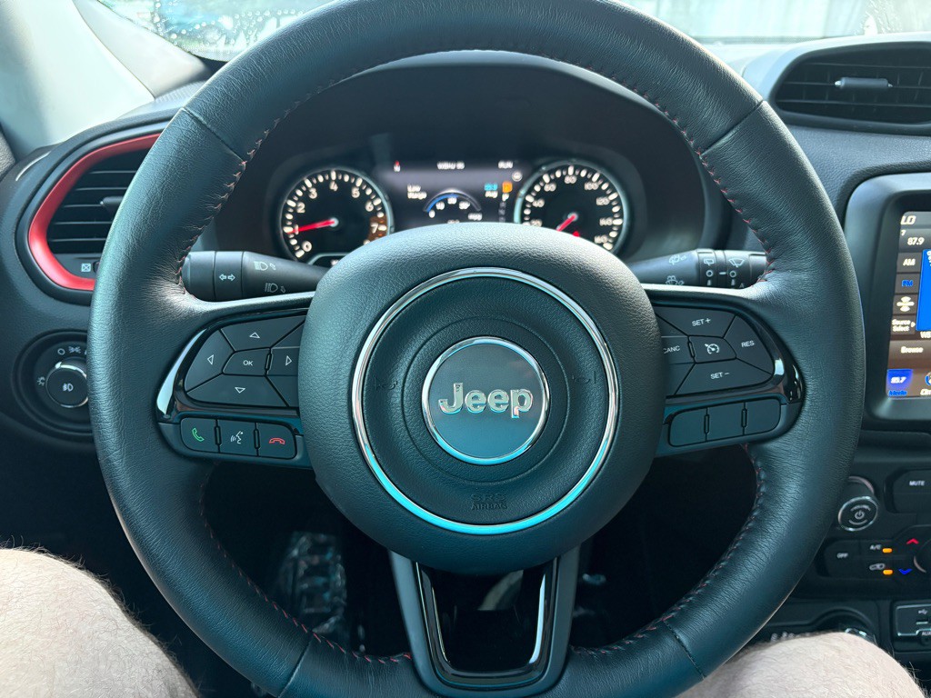2022 Jeep Renegade Image 8