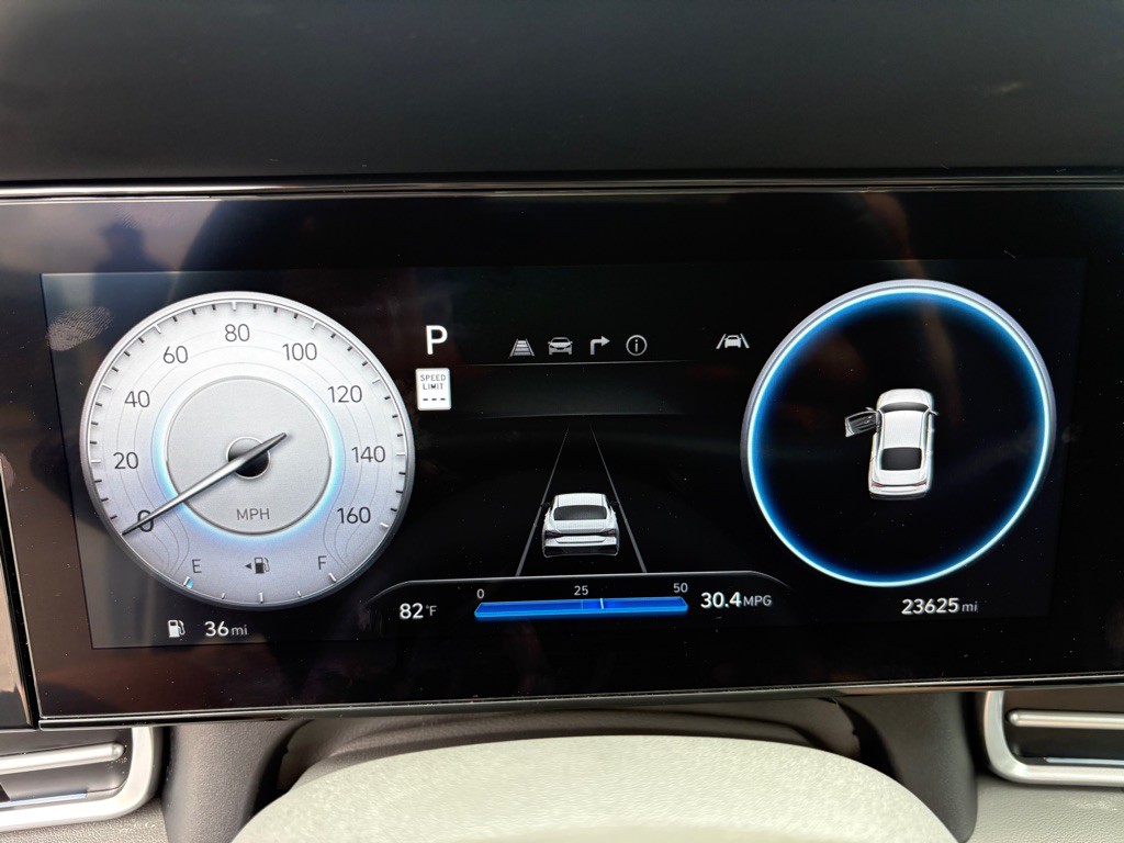 2025 Hyundai Elantra Image 9