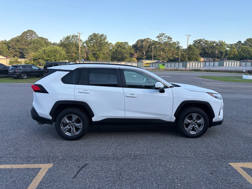 2024 Toyota Rav4 Image 2