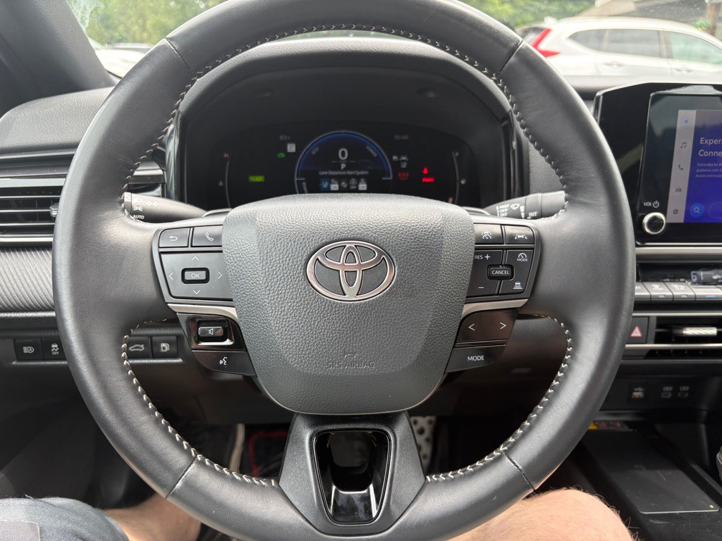 2025 Toyota Camry Image 7