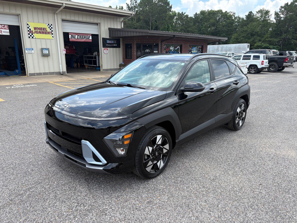 2025 Hyundai Kona Image 1