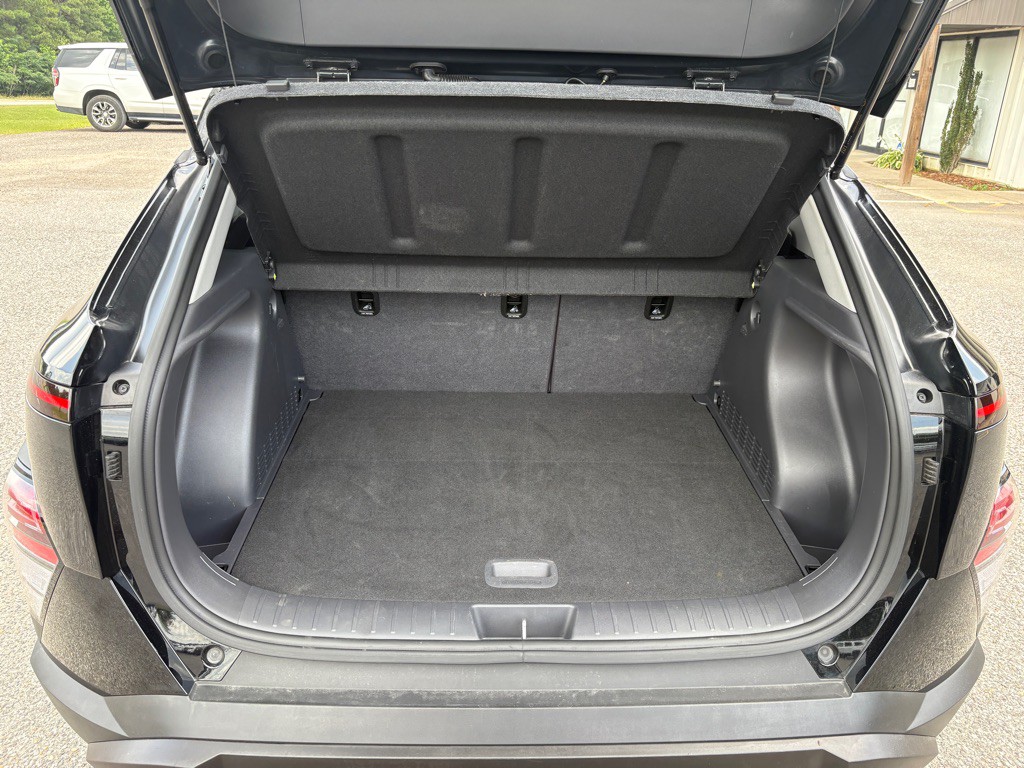 2025 Hyundai Kona Image 4