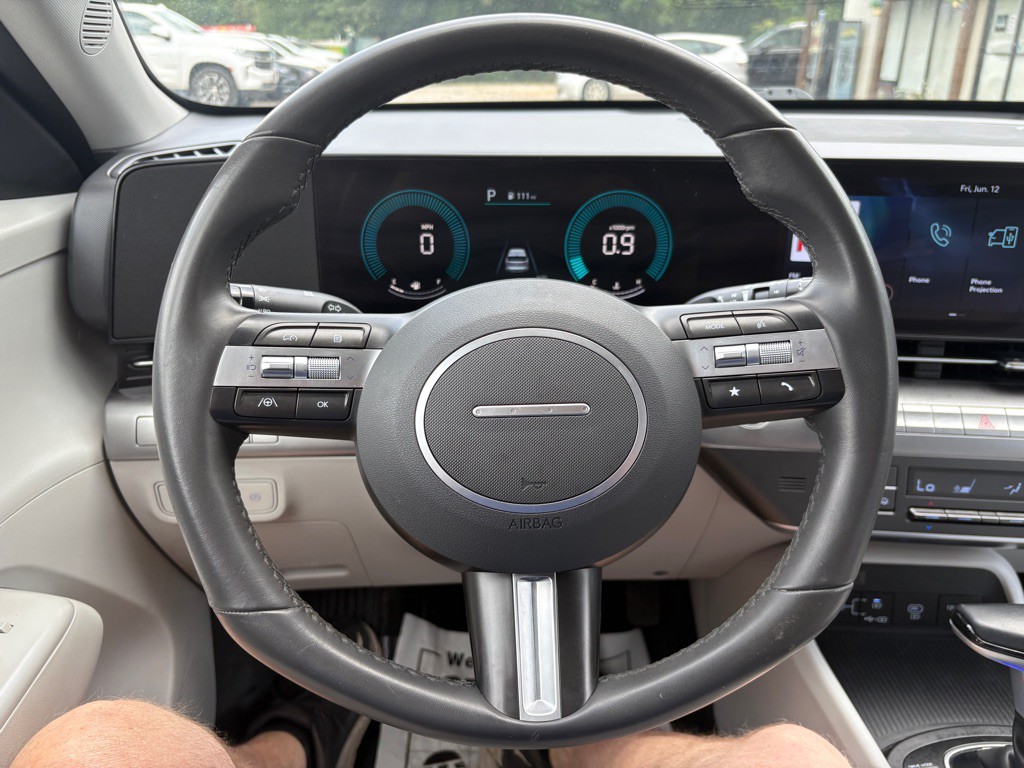 2025 Hyundai Kona Image 7