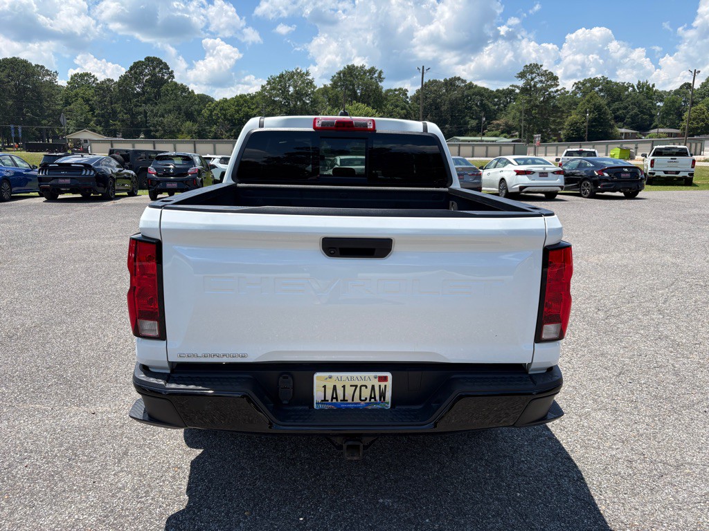 2024 Chevrolet Colorado Image 3