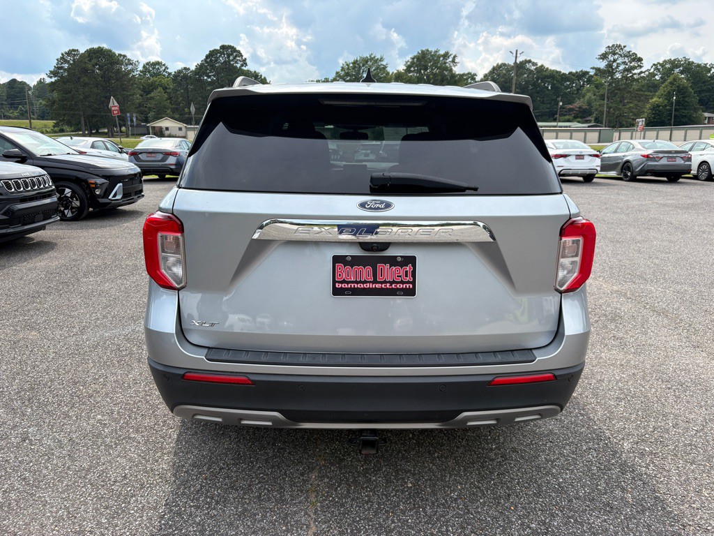 2022 Ford Explorer Image 3