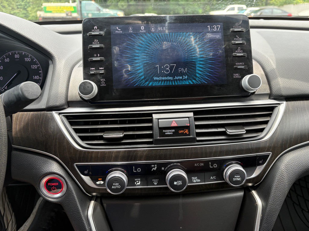 2021 Honda Accord Image 9