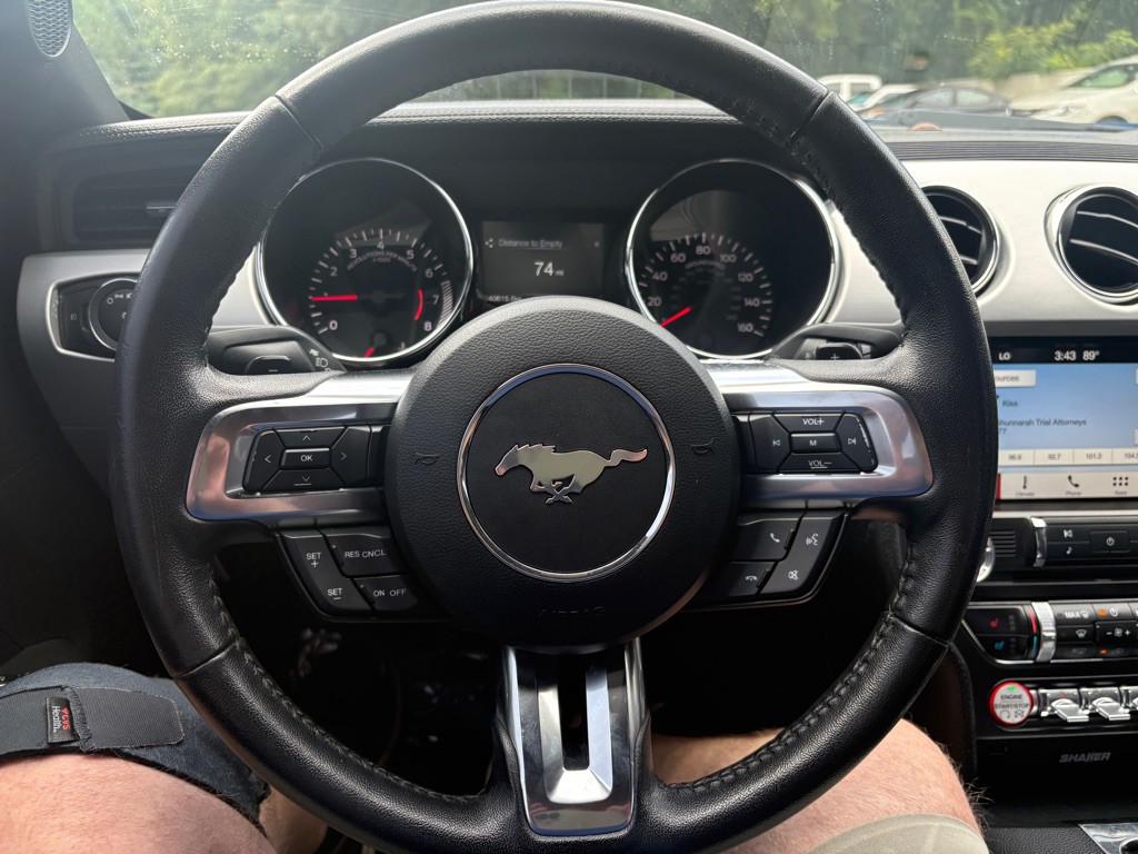 2017 Ford Mustang Image 5
