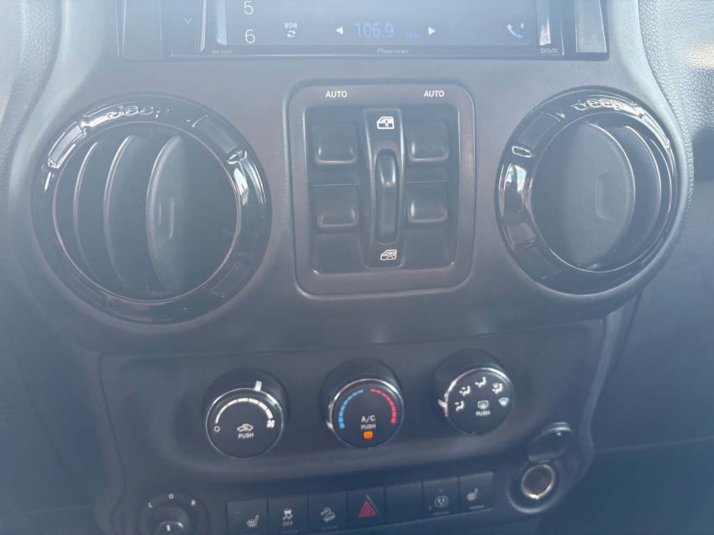 2016 Jeep Wrangler Unlimited Image 10