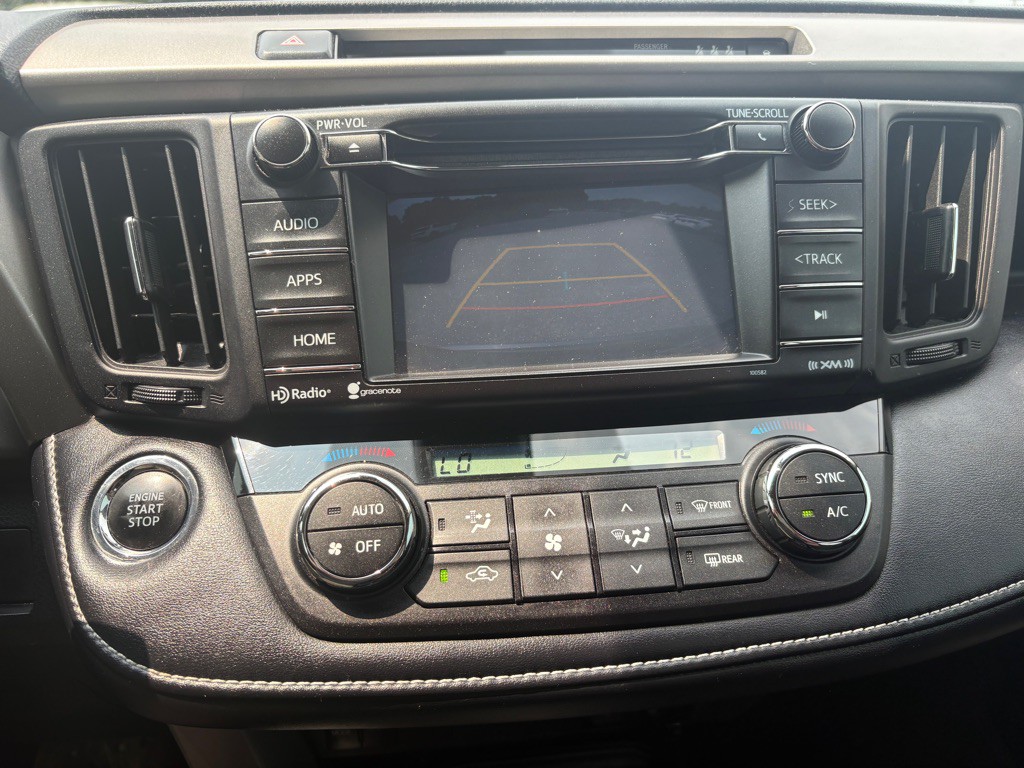 2017 Toyota Rav4 Image 11