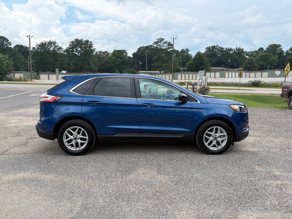 2024 Ford Edge Image 2