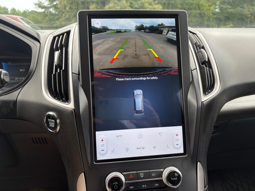 2024 Ford Edge Image 10